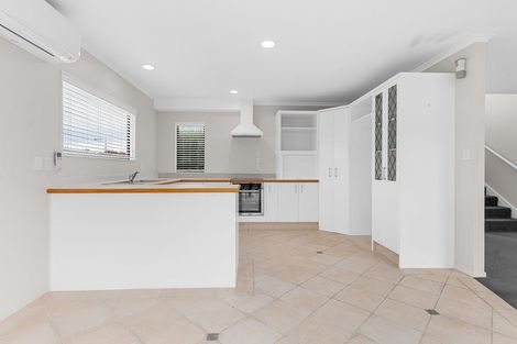 Photo of property in 35 Keswick Crescent, Huntington, Hamilton, 3210