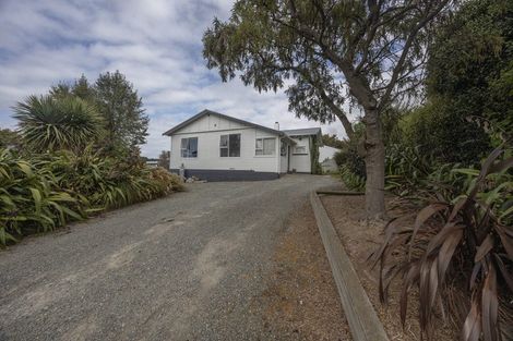 Photo of property in 64 Perth Street, South Hill, Oamaru, 9400