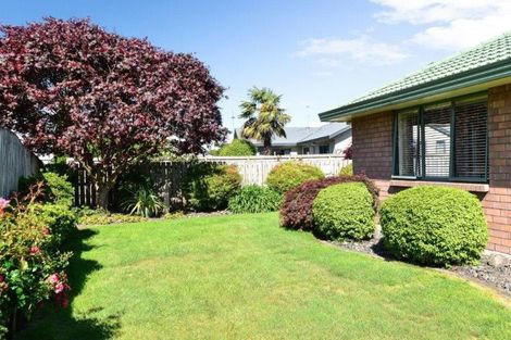 Photo of property in 10 Dorchester Place, Nawton, Hamilton, 3200