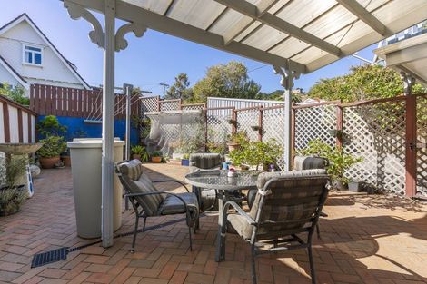 Photo of property in 16 Tamar Street, Island Bay, Wellington, 6023