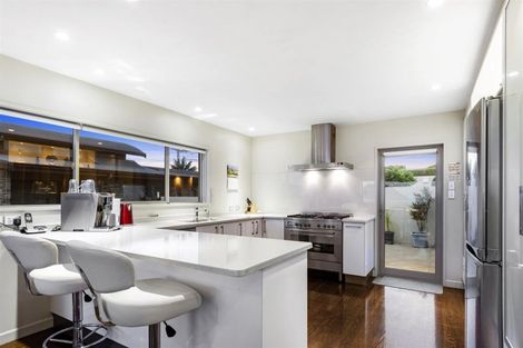 Photo of property in 24 Pillans Road, Otumoetai, Tauranga, 3110