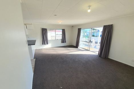 Photo of property in 2/107 Russell Road, Manurewa, Auckland, 2102