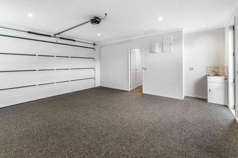 Photo of property in 15 Pyne Crescent, Pokeno, 2402