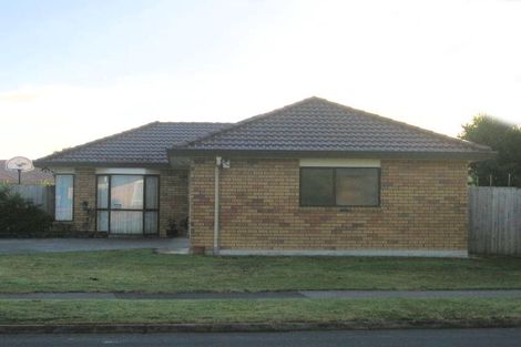 Photo of property in 162 Burswood Drive, Burswood, Auckland, 2013