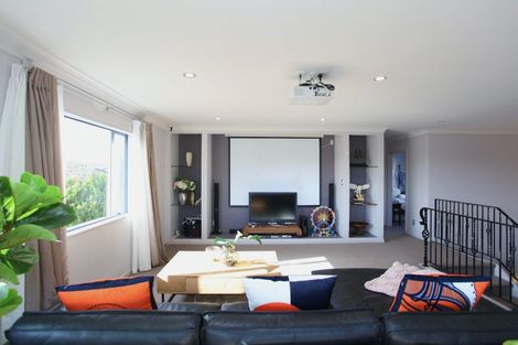Photo of property in 50 Amberwood Drive, Northpark, Auckland, 2013