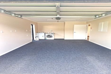 Photo of property in 40 Te Kaeaea Crescent, Wallaceville, Upper Hutt, 5018