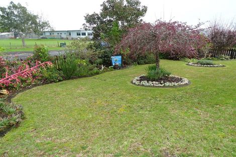 Photo of property in 1 Ohinemuri Place, Paeroa, 3600