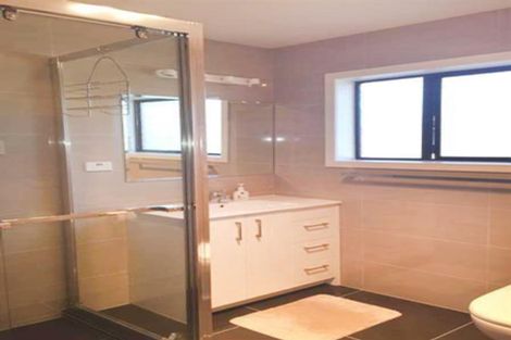 Photo of property in 5 Binda Place, Botany Downs, Auckland, 2010