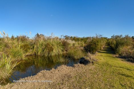 Photo of property in 52 Lagoon Place, Poike, Tauranga, 3112