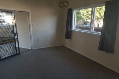 Photo of property in 32 Waimairi Road, Upper Riccarton, Christchurch, 8041