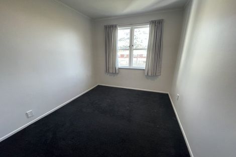 Photo of property in 57 Gloria Avenue, Te Atatu Peninsula, Auckland, 0610