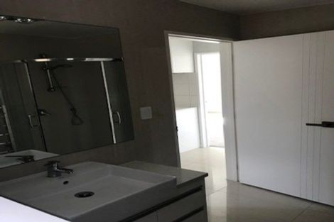 Photo of property in 5 Palazzo Close, Flat Bush, Auckland, 2019