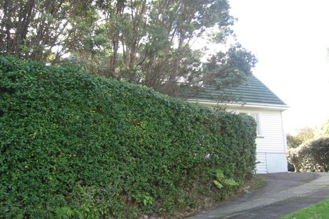Photo of property in 6 Akatea Road, Korokoro, Lower Hutt, 5012