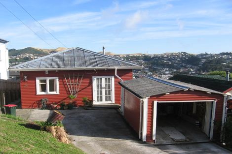 Photo of property in 28 Chesterton Street, Johnsonville, Wellington, 6037