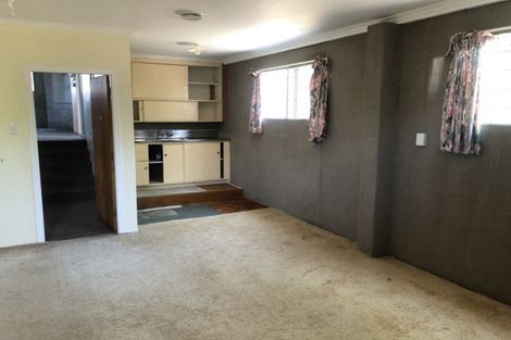 Photo of property in 1a Blake Street, Waitara, 4320