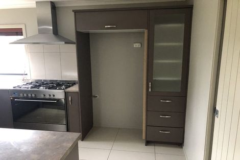 Photo of property in 7 Whitney Place, Rototuna North, Hamilton, 3210