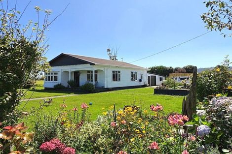 Photo of property in 8 La Fontaine Road, Harihari, 7884