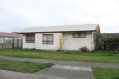 Photo of property in 20 Dewsbury Grove, Wainuiomata, Lower Hutt, 5014