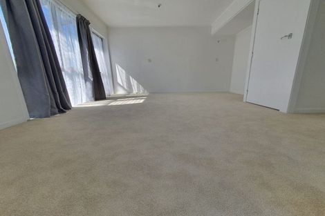 Photo of property in 23 Great South Road, Takanini, 2112