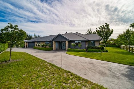 Photo of property in 12 Rossington Drive, West Melton, 7618