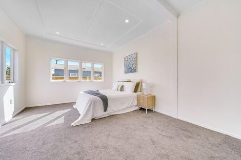 Photo of property in 1/8 Kelvin Road, Papakura, 2110