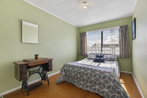 Photo of property in 19 Rukumoana Place, Clendon Park, Auckland, 2103