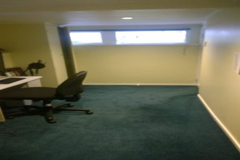 Photo of property in 12 Tawini Road, Titirangi, Auckland, 0604