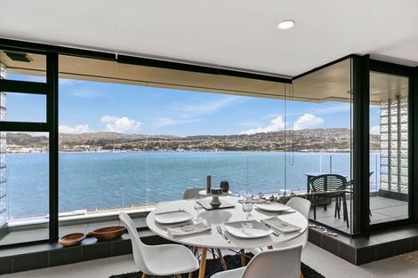 Photo of property in Shelley Bay Terraces, 3/61 Maupuia Road, Maupuia, Wellington, 6022