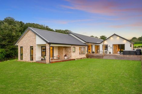 Photo of property in 26 Old Sheepyard Lane, Onewhero, Tuakau, 2697