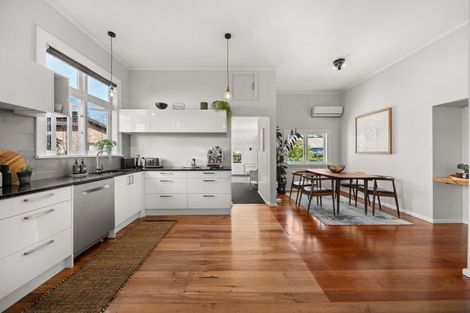 Photo of property in 74 Pownall Street, Masterton, 5810