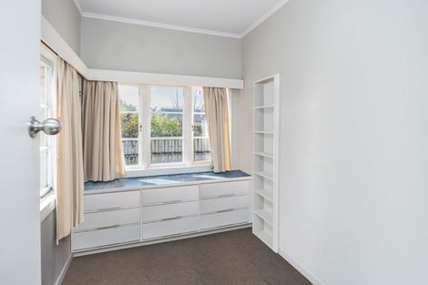 Photo of property in 15 Carey Street, Maeroa, Hamilton, 3200