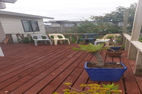 Photo of property in 20 Harbour Crest Drive, Waiuku, 2123