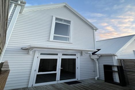 Photo of property in 31-41 Pirie Street, Mount Victoria, Wellington, 6011