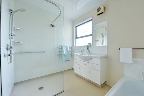 Photo of property in 9a Eccles Street, Gore, 9710