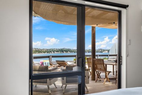 Photo of property in 24b Tindalls Bay Road, Manly, Whangaparaoa, 0930