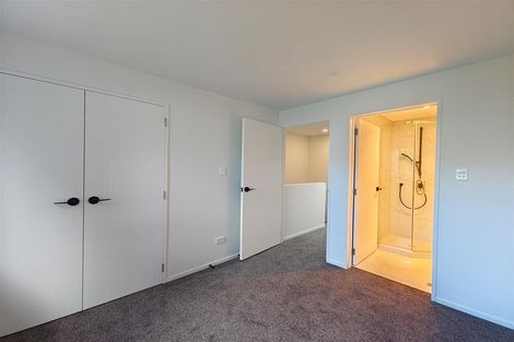 Photo of property in 13/13 Grove Lane, Pakuranga, Auckland, 2010