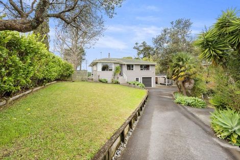 Photo of property in 48 Harmel Road, Glendene, Auckland, 0602