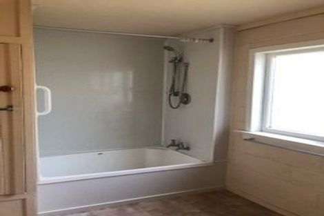 Photo of property in 81 Willoughby Street, Halcombe, Feilding, 4779