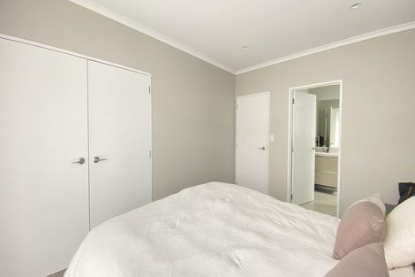 Photo of property in 57 Glidepath Road, Hobsonville, Auckland, 0616