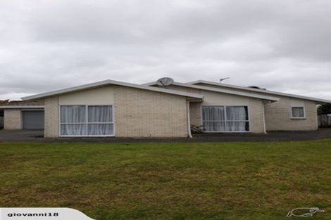 Photo of property in 71 Tington Avenue, Wattle Downs, Auckland, 2103