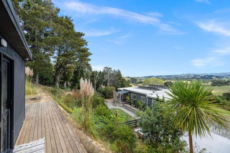 Photo of property in 442 Whananaki Road North, Opuawhanga, Hikurangi, 0181