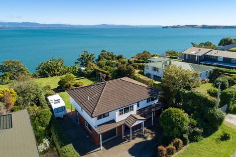 Photo of property in 27 Mcdonnell Street, Omokoroa, 3114