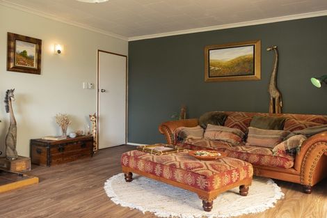 Photo of property in 11 Travis Street, Taradale, Napier, 4112