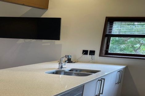 Photo of property in 107 Totara Road, Miramar, Wellington, 6022