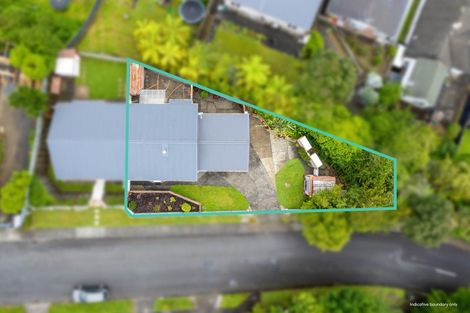 Photo of property in 2 Summit Road, Fairfield, Lower Hutt, 5011