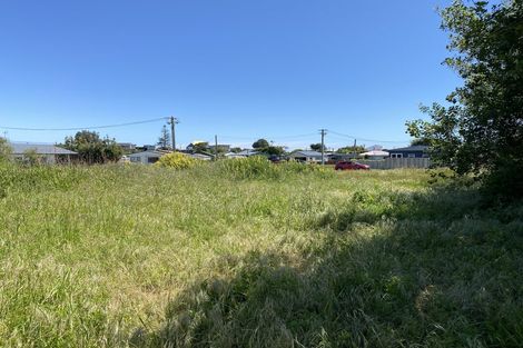 Photo of property in 17 Thomas Place, Foxton Beach, Foxton, 4815