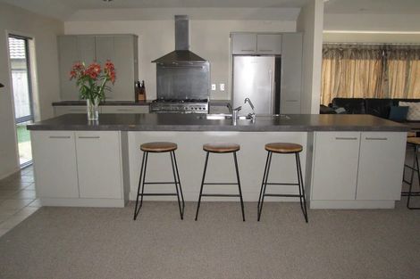 Photo of property in 54 Fairview Place, Havelock North, 4130