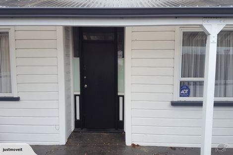 Photo of property in 2 Moffett Street, Islington, Christchurch, 8042