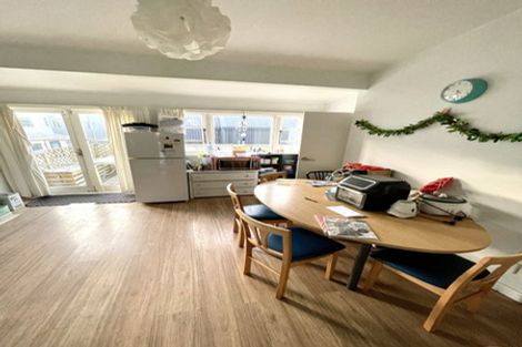 Photo of property in 53 Wilson Street, Newtown, Wellington, 6021