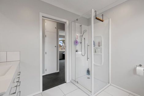 Photo of property in 49 Kimberley Grove, Westbrook, Palmerston North, 4412